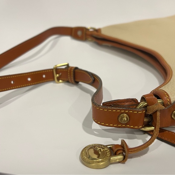 Vintage Dooney & Bourke R151 All-Weather Leather Hobo Shoulder Bag - Picture 10 of 14